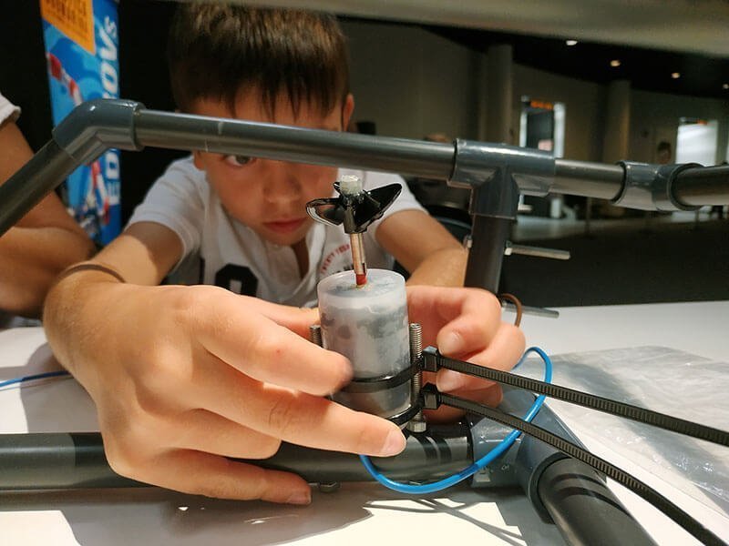 Montando Robot museo de ciencias